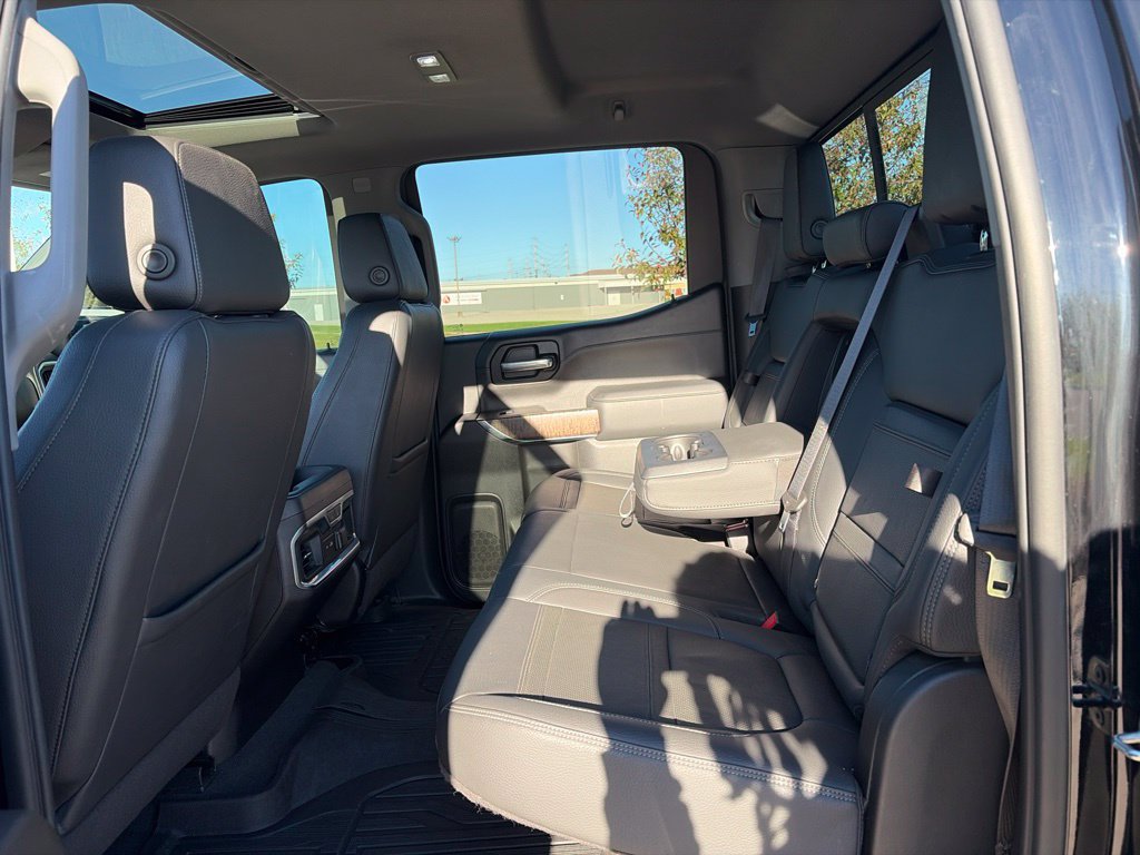 Used 2021 GMC Sierra 1500 Denali w/ Denali Ultimate Package AWD/4WD image 45