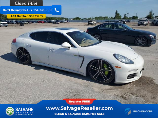Used 2014 Porsche Panamera S image 5