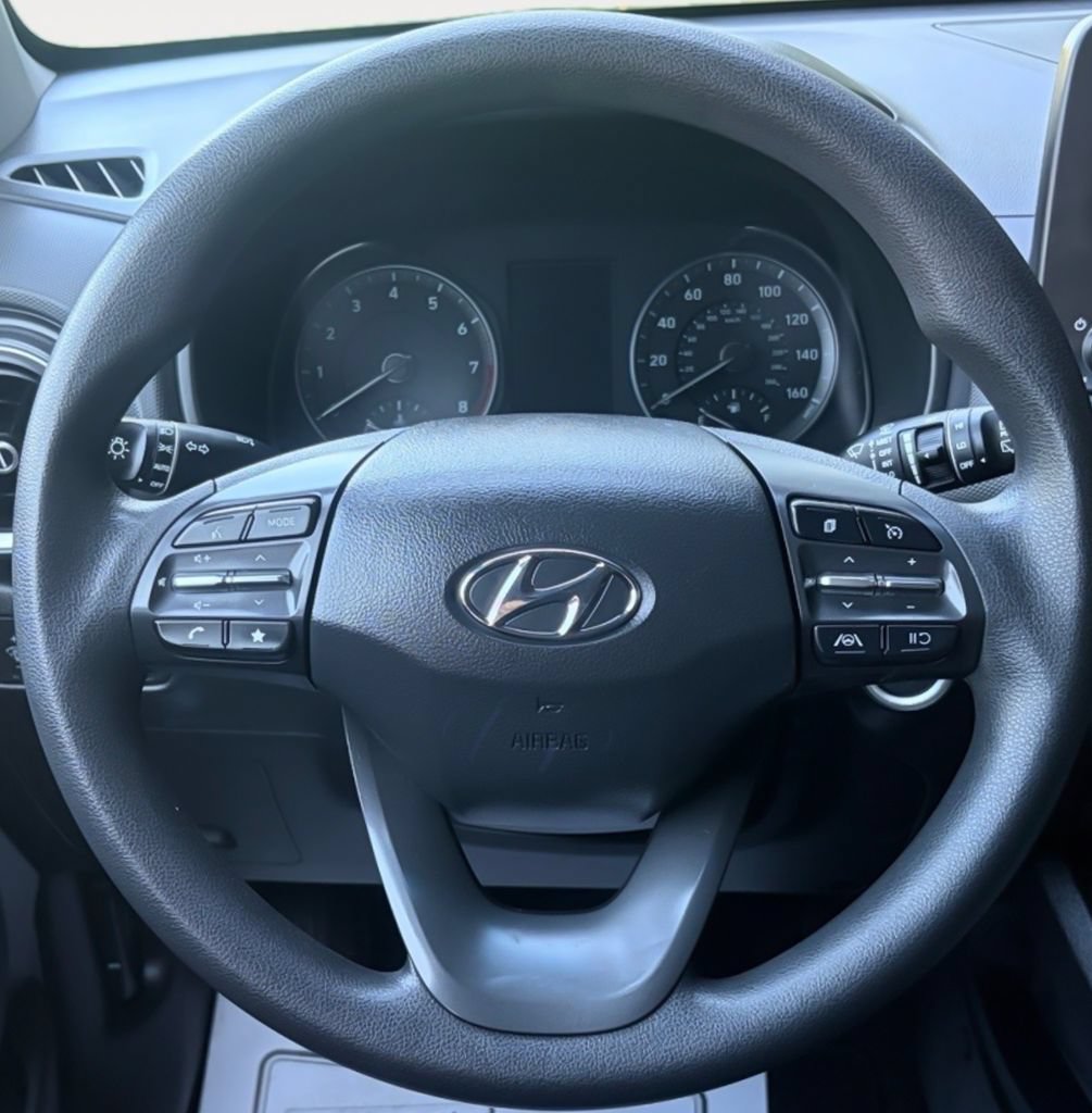 Used 2022 Hyundai Kona SEL w/ Cargo Package FWD image 18