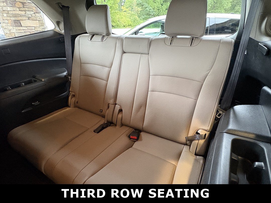 Used 2017 Honda Pilot Touring image 26