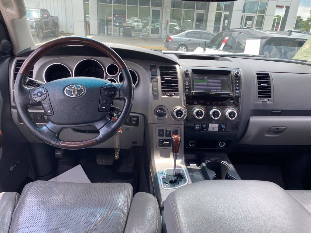 Used 2012 Toyota Sequoia Platinum AWD/4WD image 9