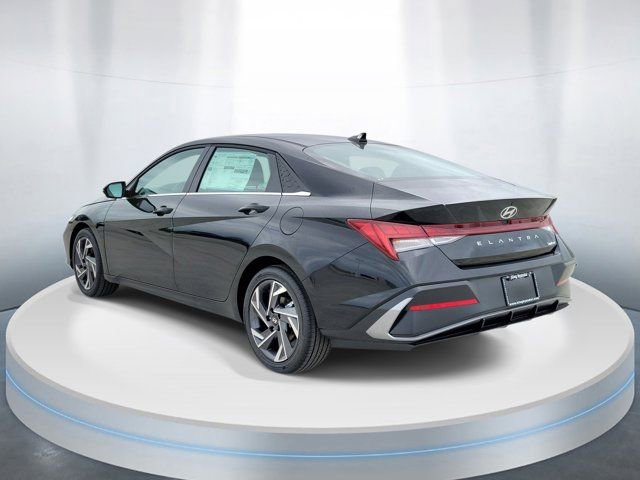 New 2026 Hyundai Elantra Limited w/ Cargo Package FWD image 3