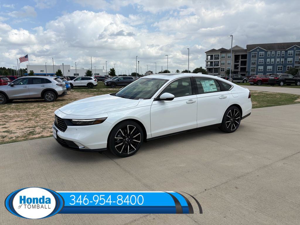 New 2026 Honda Accord Hybrid Touring image 3