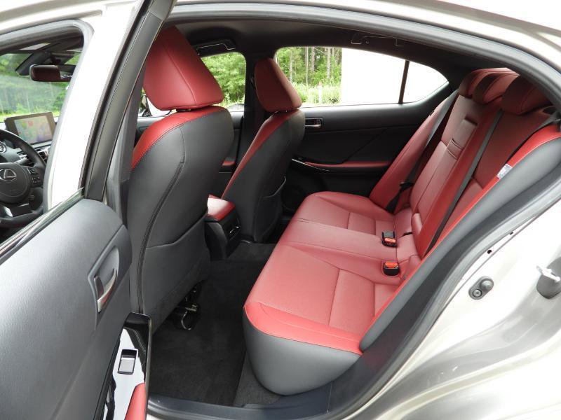 Used 2022 Lexus IS 300 RWD image 41