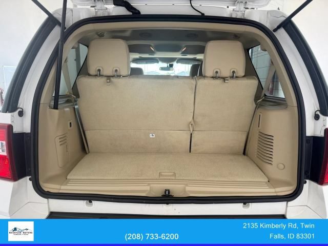 Used 2017 Ford Expedition Limited w/ Equipment Group 301A AWD/4WD image 26