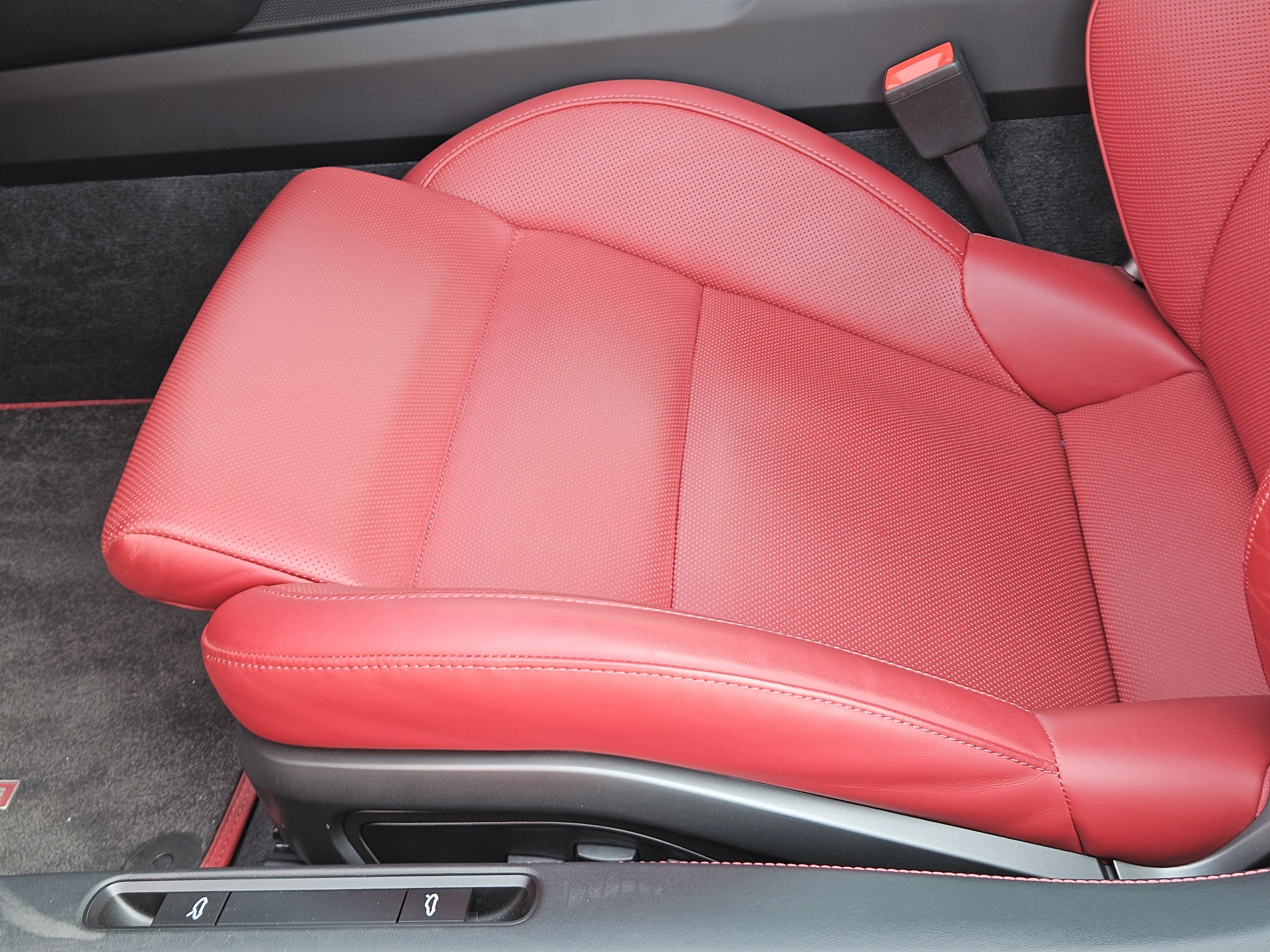 Certified 2025 Porsche 911 Turbo S image 24