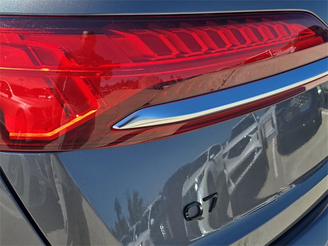 Used 2025 Audi Q7 3.0T Premium Plus image 36