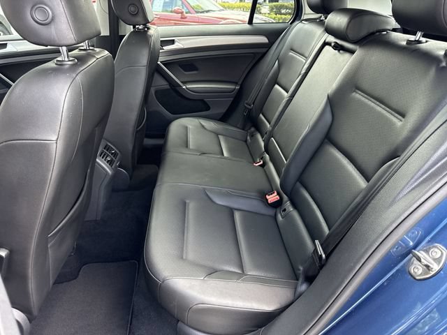 Used 2017 Volkswagen Golf Wolfsburg Edition FWD image 23