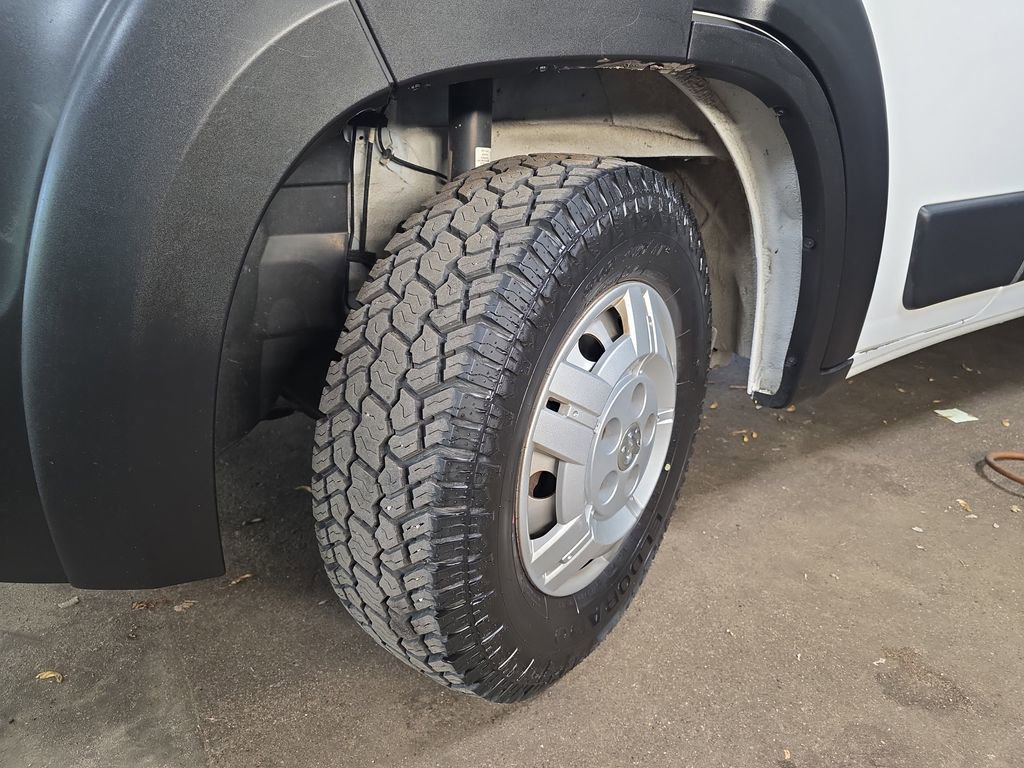 Used 2020 RAM ProMaster 1500 w/ Premium Appearance Group FWD image 28