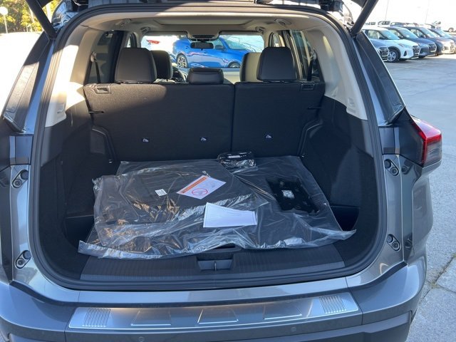 New 2026 Nissan Rogue SV w/ SV Premium Package image 21