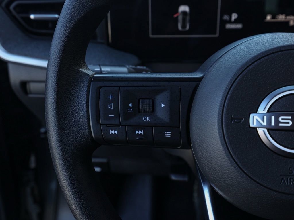 Used 2026 Nissan Kicks SV image 26