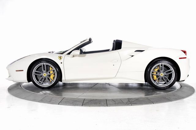 Certified 2018 Ferrari 488 Spider RWD image 3