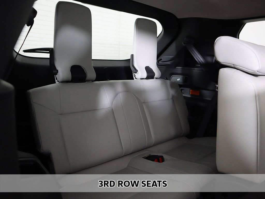 New 2025 Mitsubishi Outlander SEL AWD/4WD image 12