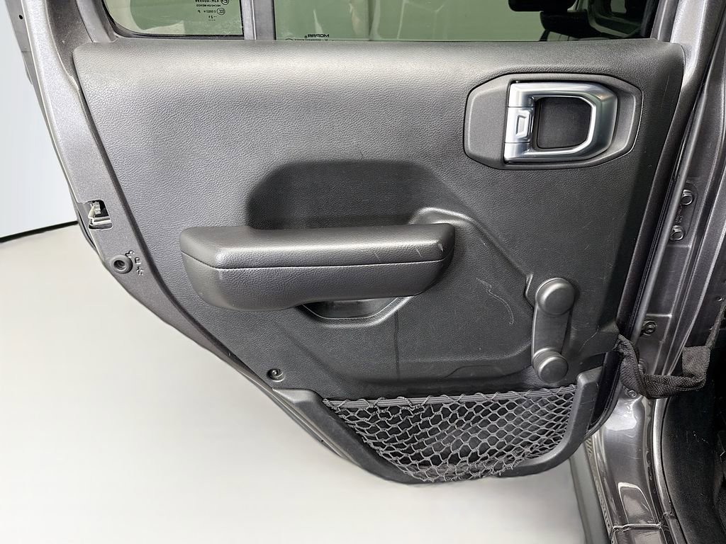 Used 2021 Jeep Gladiator Sport image 24