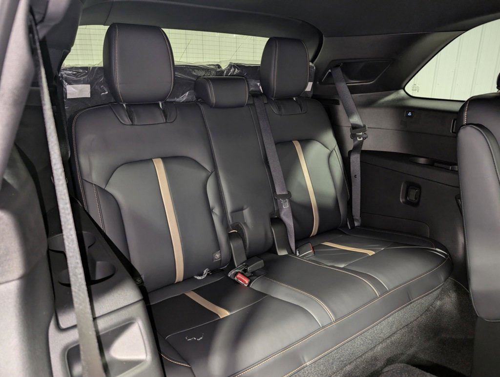 New 2024 MAZDA CX-90 Plug-In Hybrid w/ Premium Plus image 19