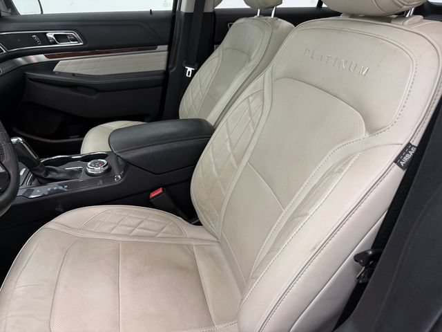 Used 2018 Ford Explorer Platinum AWD/4WD image 14