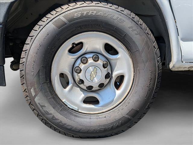 Used 2021 Chevrolet Express 2500 Extended w/ Driver Convenience Package image 21