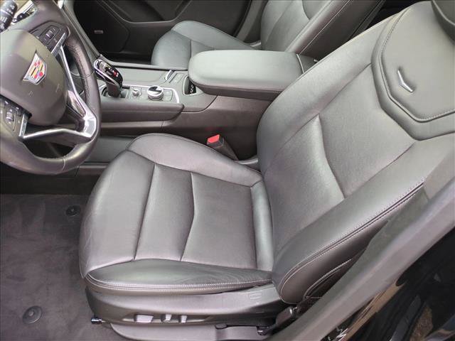 Used 2020 Cadillac XT6 Premium Luxury AWD/4WD image 17