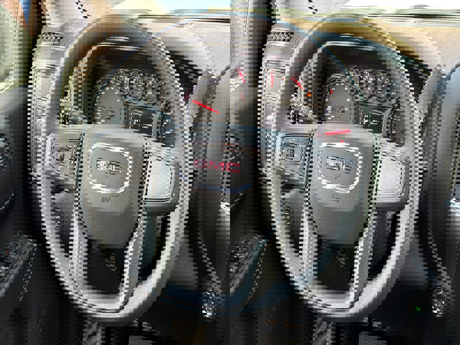 Used 2026 GMC Sierra 1500 Pro w/ Pro Value Package image 24