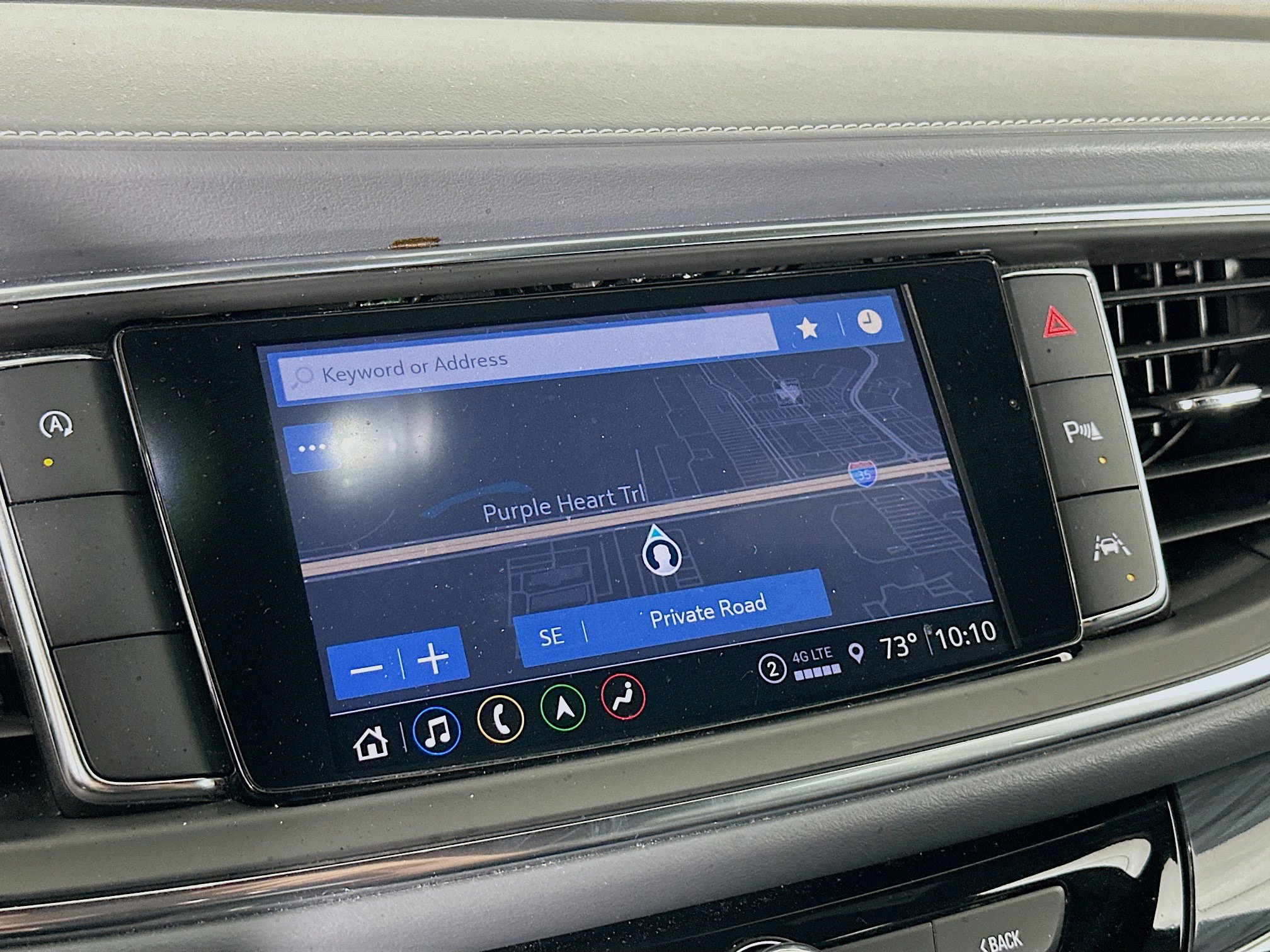 Used 2024 Buick Enclave Premium image 22