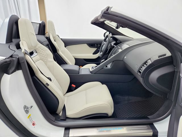 Certified 2024 Jaguar F-TYPE R AWD/4WD image 18