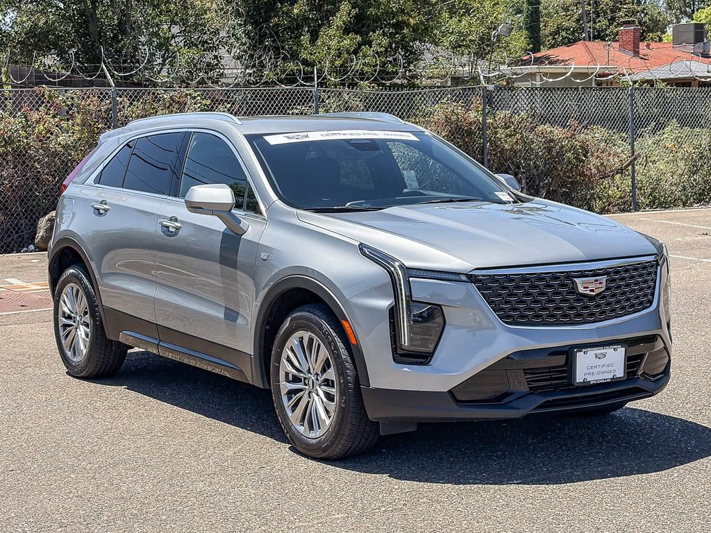 Certified 2024 Cadillac XT4 Premium Luxury AWD/4WD image 5