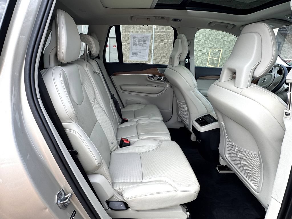 Used 2016 Volvo XC90 T6 Inscription w/ Vision Package AWD/4WD image 38