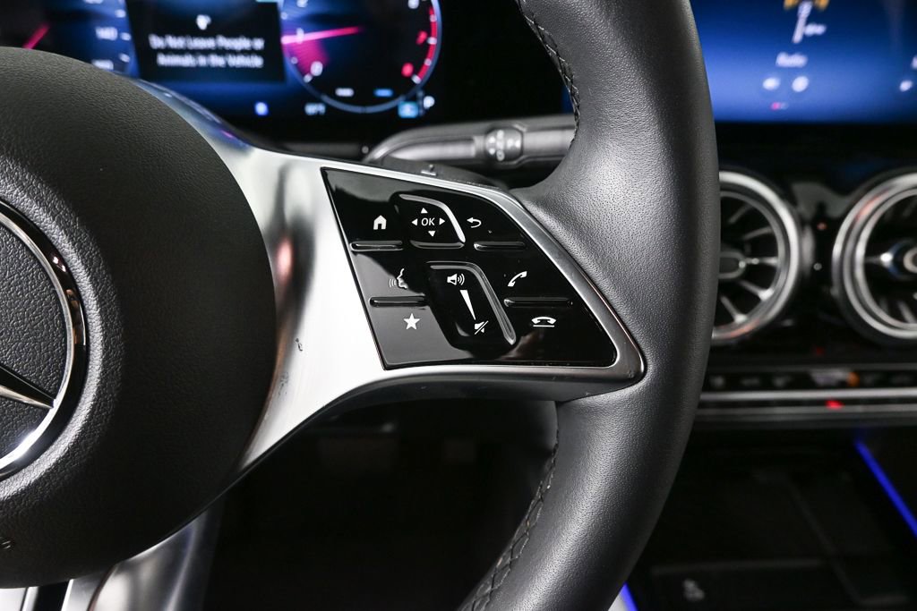 Certified 2026 Mercedes-Benz GLA 250 image 11