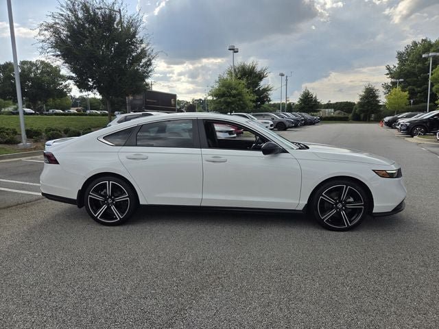 Used 2024 Honda Accord Sport image 9