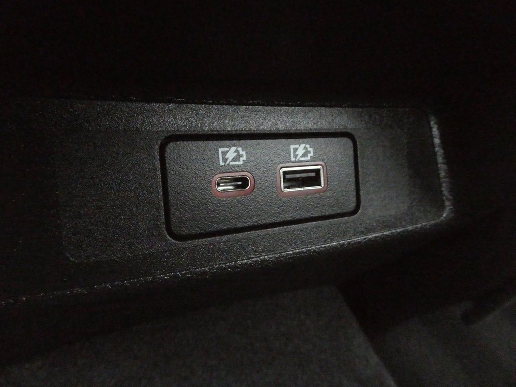 Used 2024 Nissan Altima 2.5 SV w/ SV Premium Package image 36