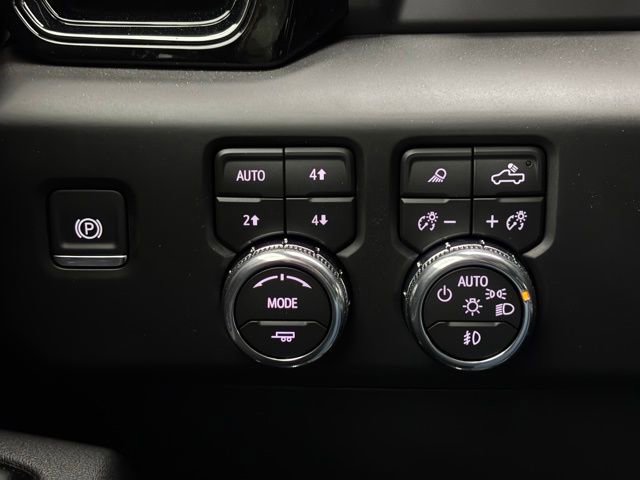 New 2026 GMC Sierra 1500 AT4 w/ AT4 Premium Package image 30