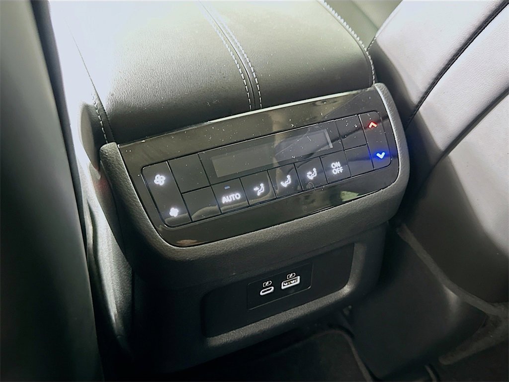 Used 2025 INFINITI QX60 Pure image 30