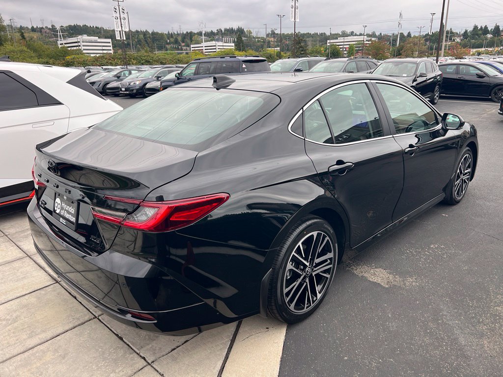 Used 2025 Toyota Camry XLE w/ Premium Package AWD/4WD image 7