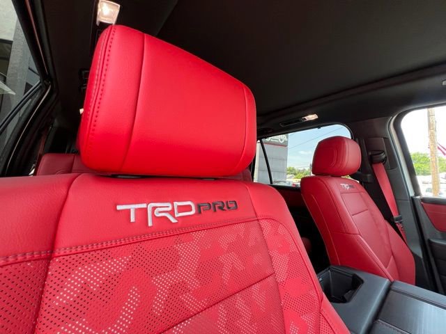 Used 2025 Toyota Sequoia TRD Pro w/ Tow Technology Package image 15