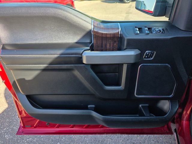 Used 2016 Ford F150 Platinum w/ Equipment Group 701A Luxury image 27