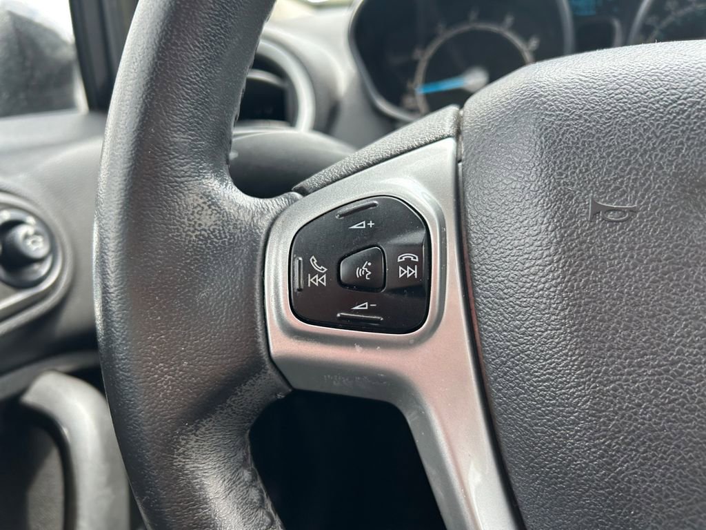 Used 2014 Ford Fiesta SE FWD image 16