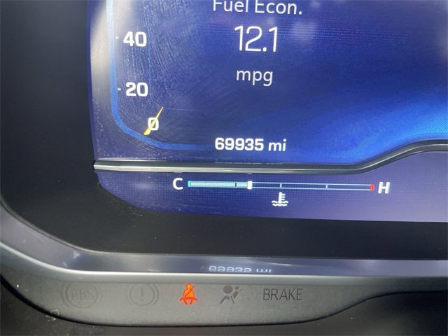 Used 2023 Chevrolet Suburban LT image 12