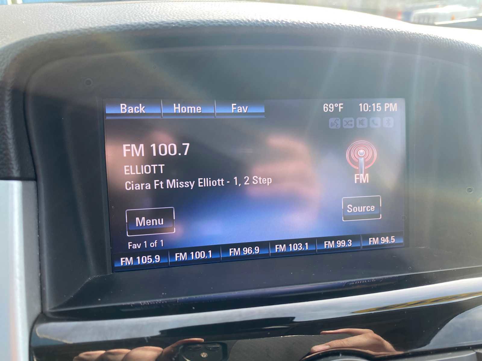 Used 2015 Chevrolet Cruze LT image 16