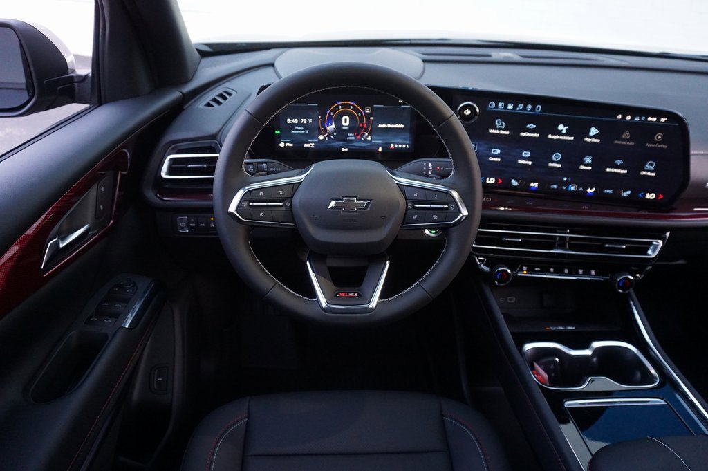 New 2026 Chevrolet Traverse Z71 w/ Driver Confidence Package image 14