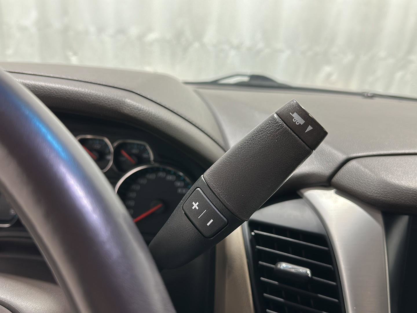 Used 2019 GMC Yukon SLT w/ Open Road Package image 14