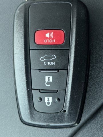 Used 2021 Toyota Highlander Limited image 29