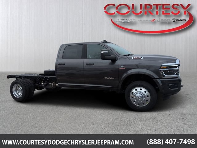 New 2026 RAM 5500 4x4 Crew Cab w/ Laramie Trim Package video 1