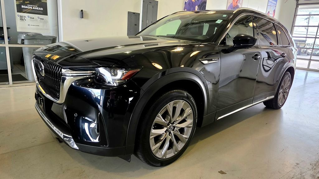 Used 2025 MAZDA CX-90 3.3 Turbo w/ Premium Plus Pkg AWD/4WD image 4