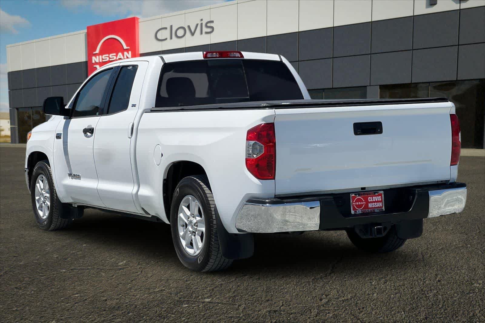 Used 2014 Toyota Tundra SR5 w/ SR5 Upgrade Package RWD image 7