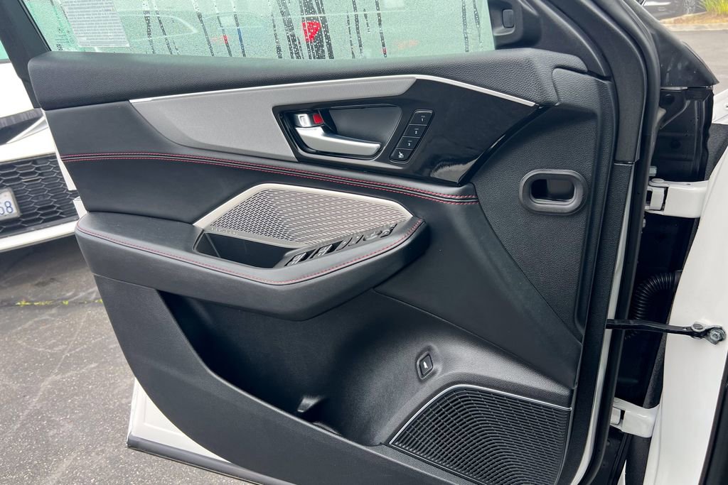 Used 2023 Acura MDX A-Spec image 14