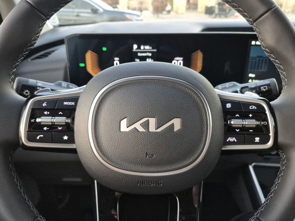 New 2026 Kia Carnival LXS image 17