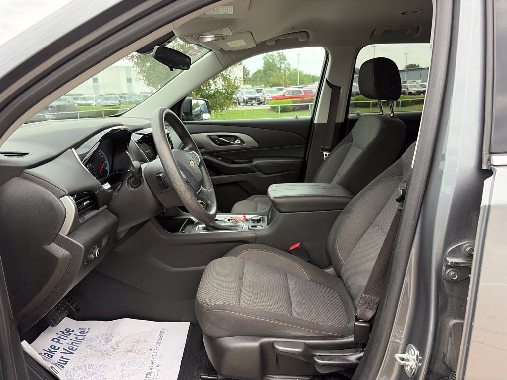 Used 2020 Chevrolet Traverse LS FWD image 43