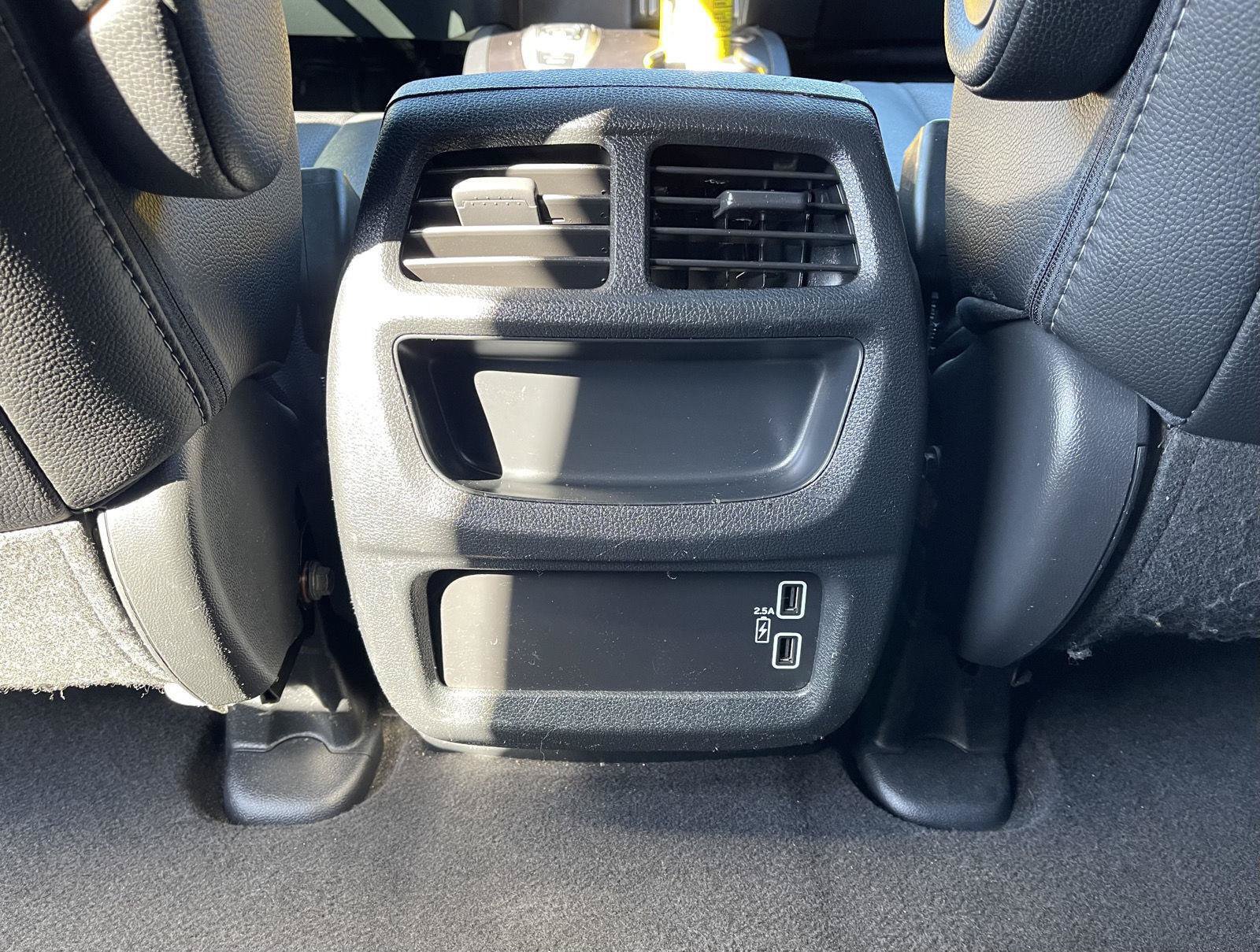 Used 2023 Honda Passport EX-L image 16