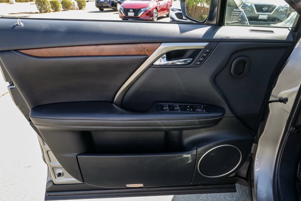 Used 2020 Lexus RX 350L FWD w/ Premium Package image 14