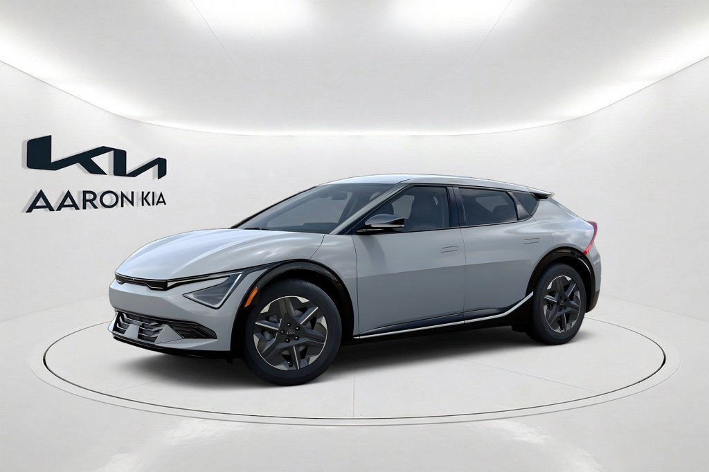 New 2026 Kia EV6 Light RWD image 3